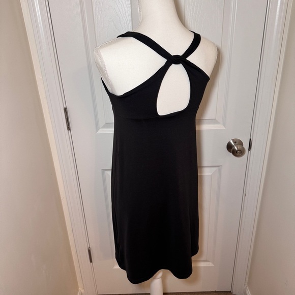 Patagonia Athletic Dress - Picture 6 of 11